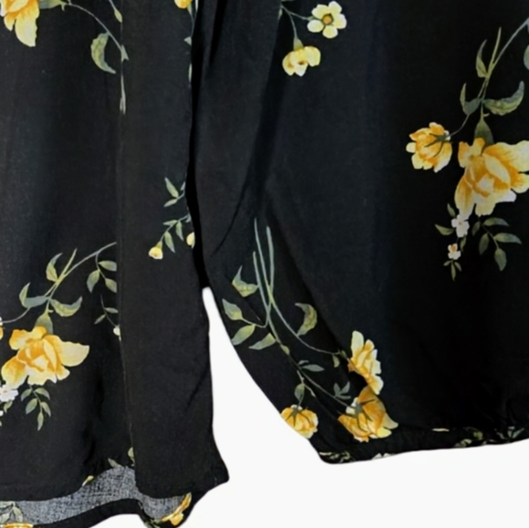 NEW Old Navy Split Neck Blouse - Picture 5 of 6